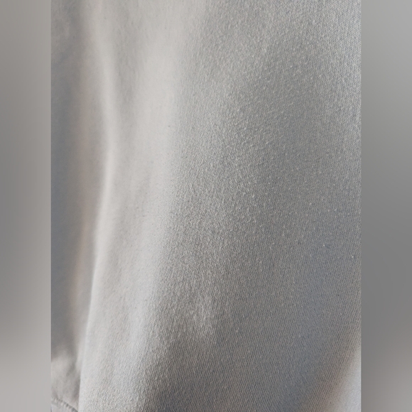 3/$20! H&M Mens Basic Crewneck Sweatshirt - Light Blue - Picture 7 of 14